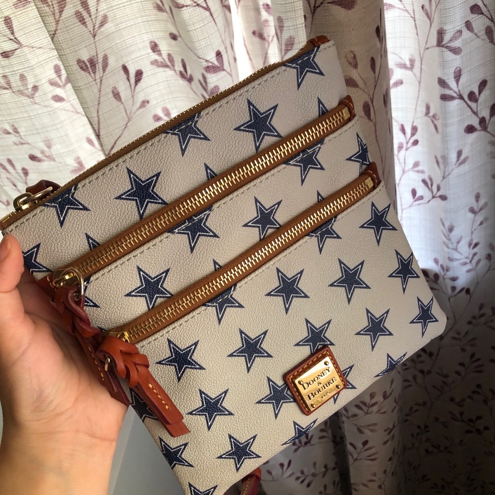 Dooney and Bourke star crossbody bag Cowboys